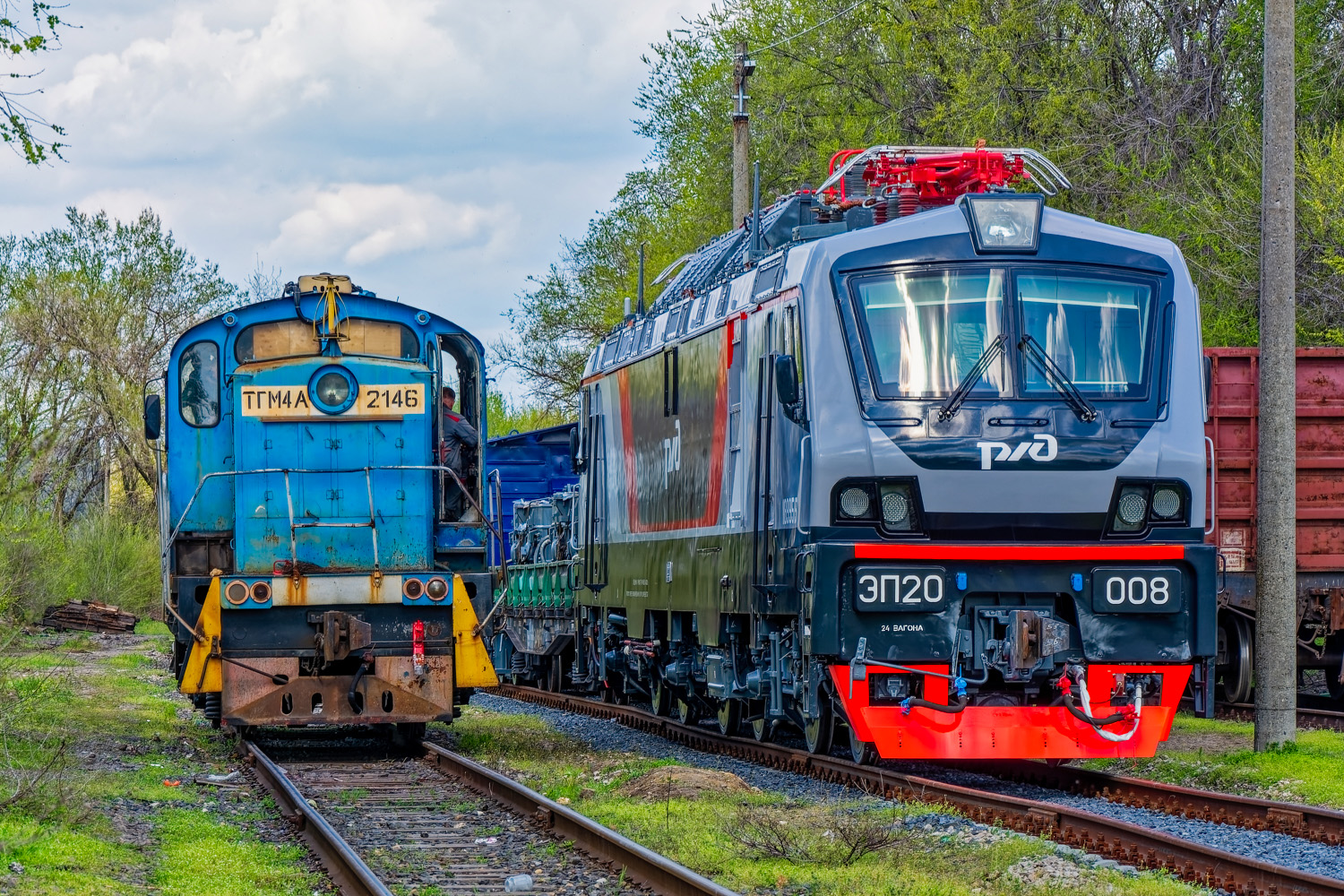 ТГМ4А-2146; ЭП20-008