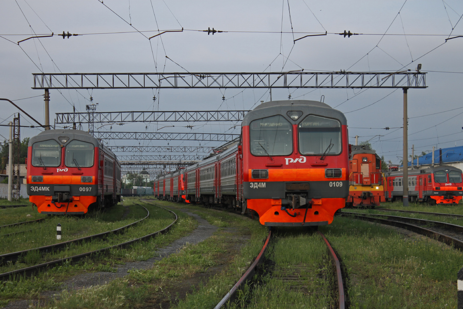 ЭД4МК-0097; ЭД4М-0109; ТЭМ18ДМ-1727