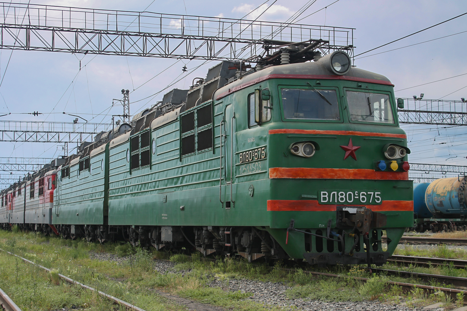 ВЛ80С-675