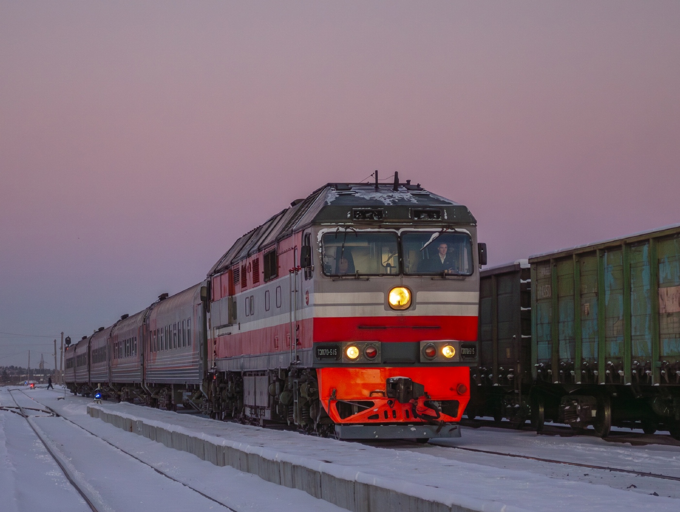 ТЭП70-515