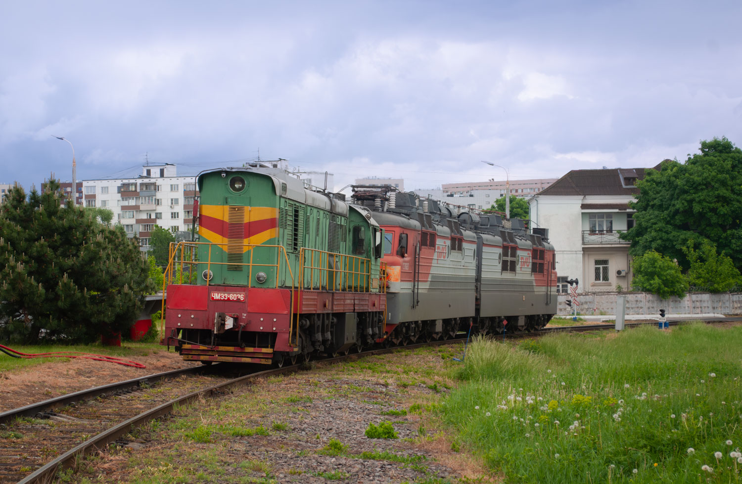 ЧМЭ3-6036; ВЛ80С-335