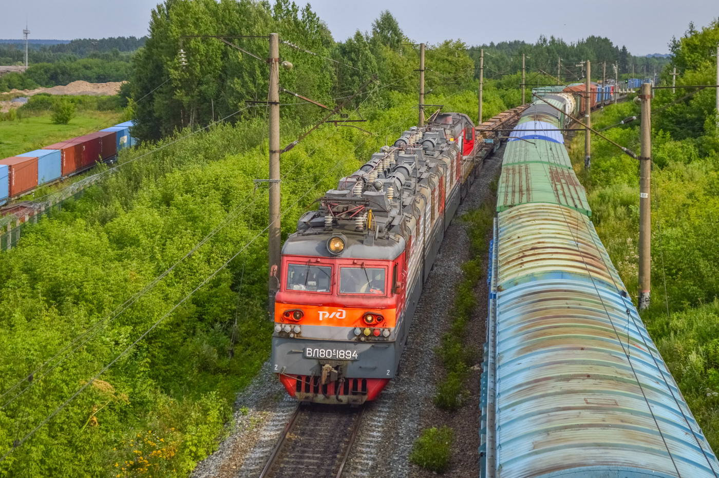 ВЛ80С-1894; ВЛ80С-1915А; ТЭМ7А-0415