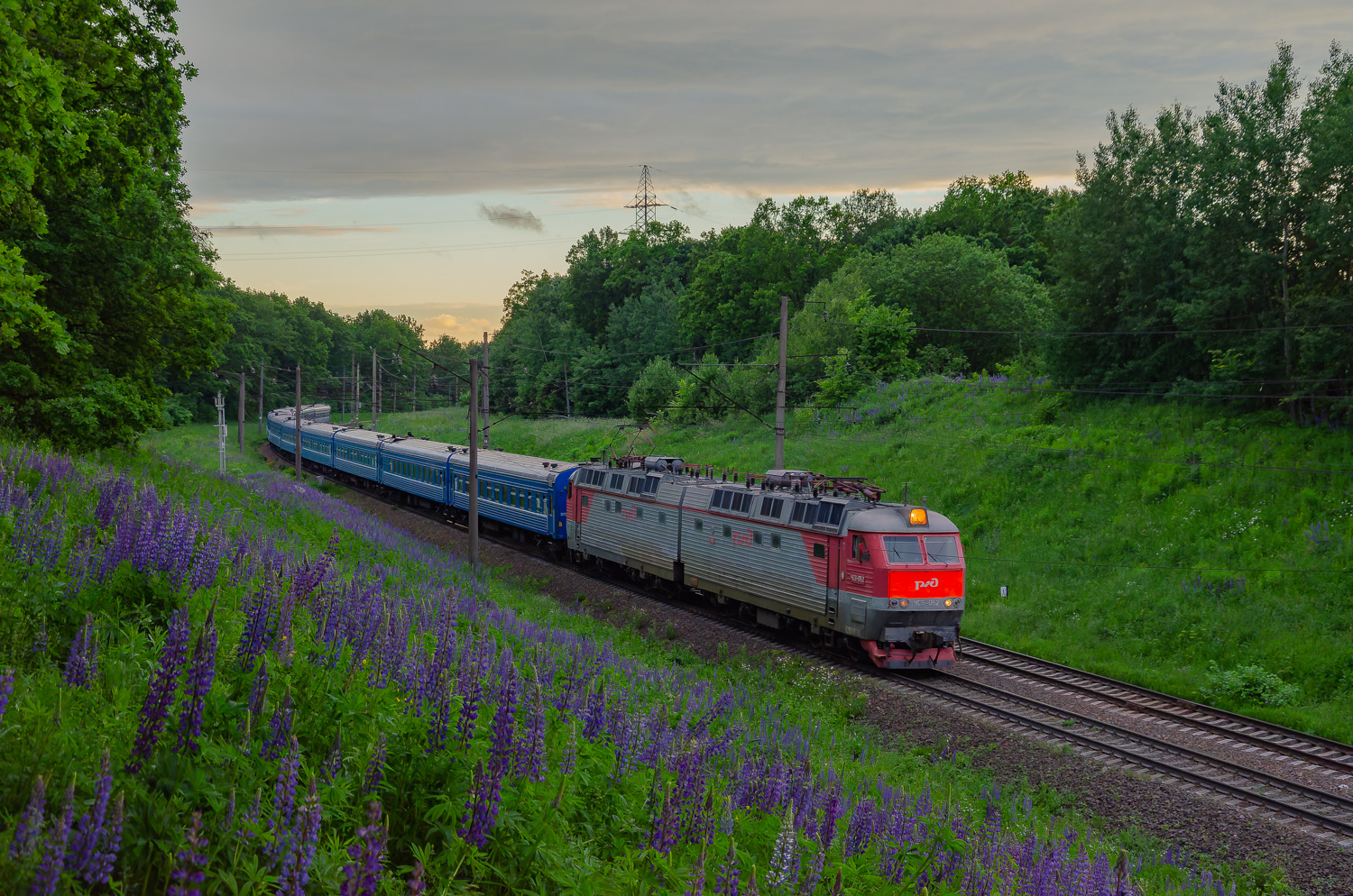 ЧС8-052