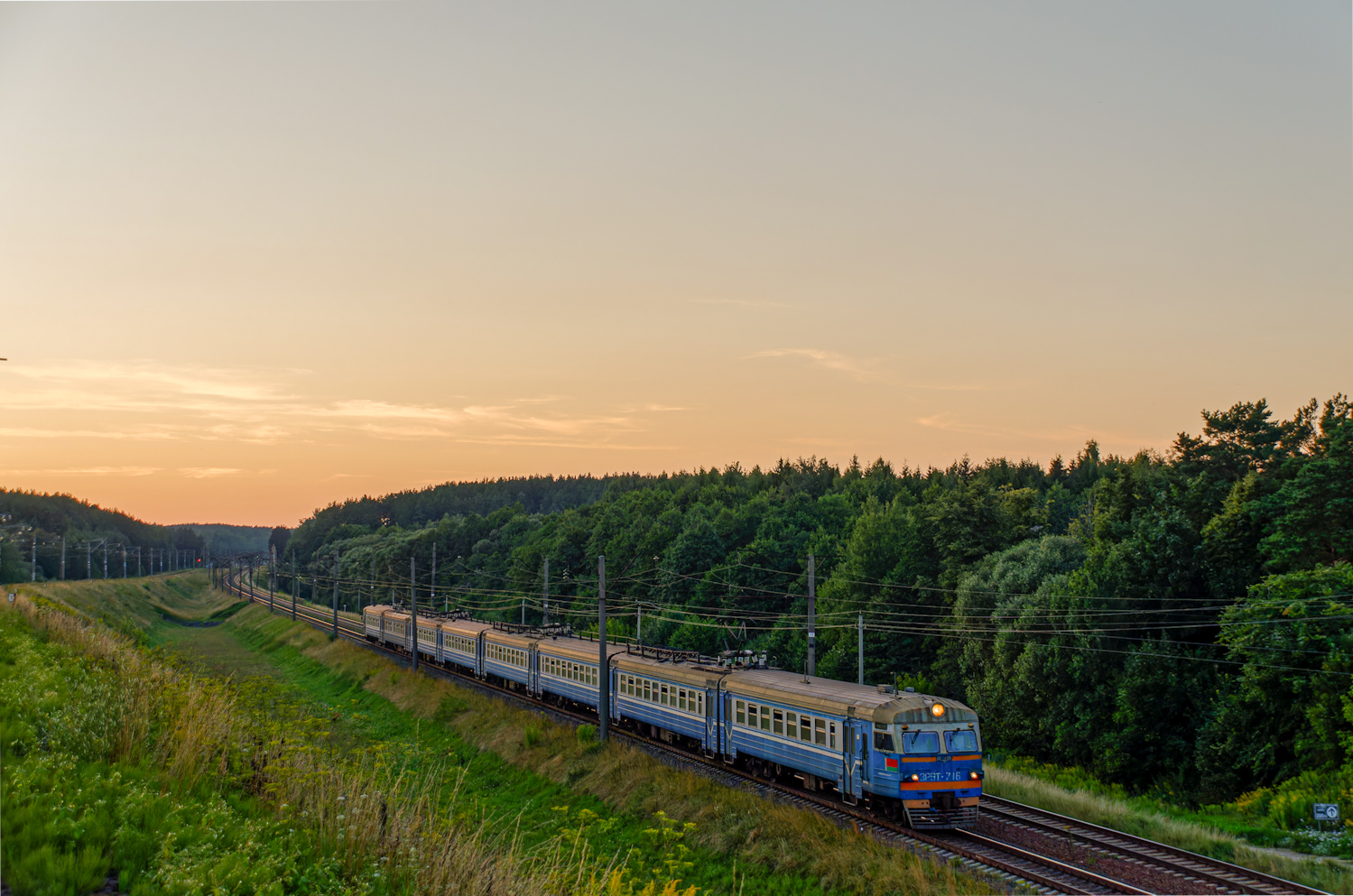 ЭР9Т-716