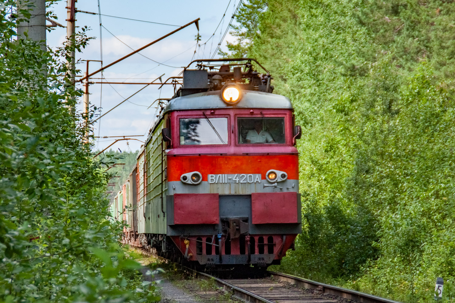ВЛ11-420