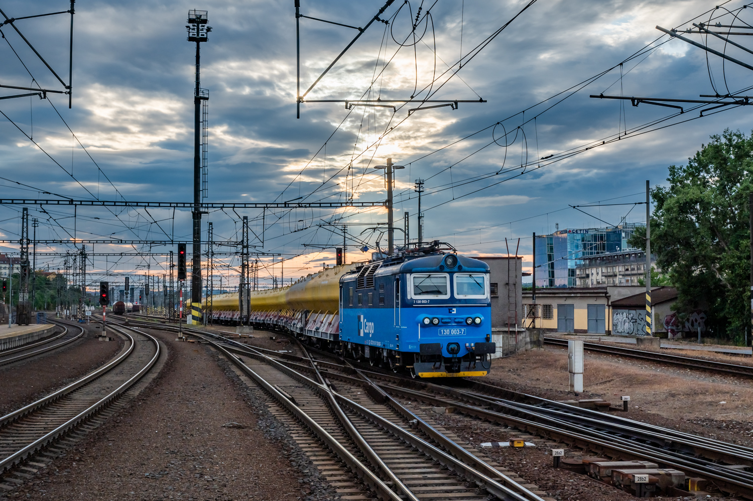 130 003-7