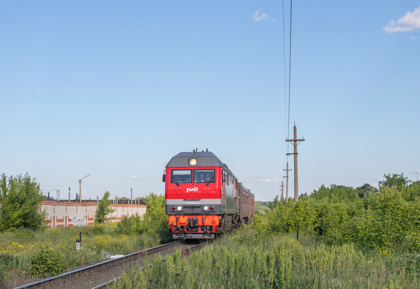 ТЭП70БС-221