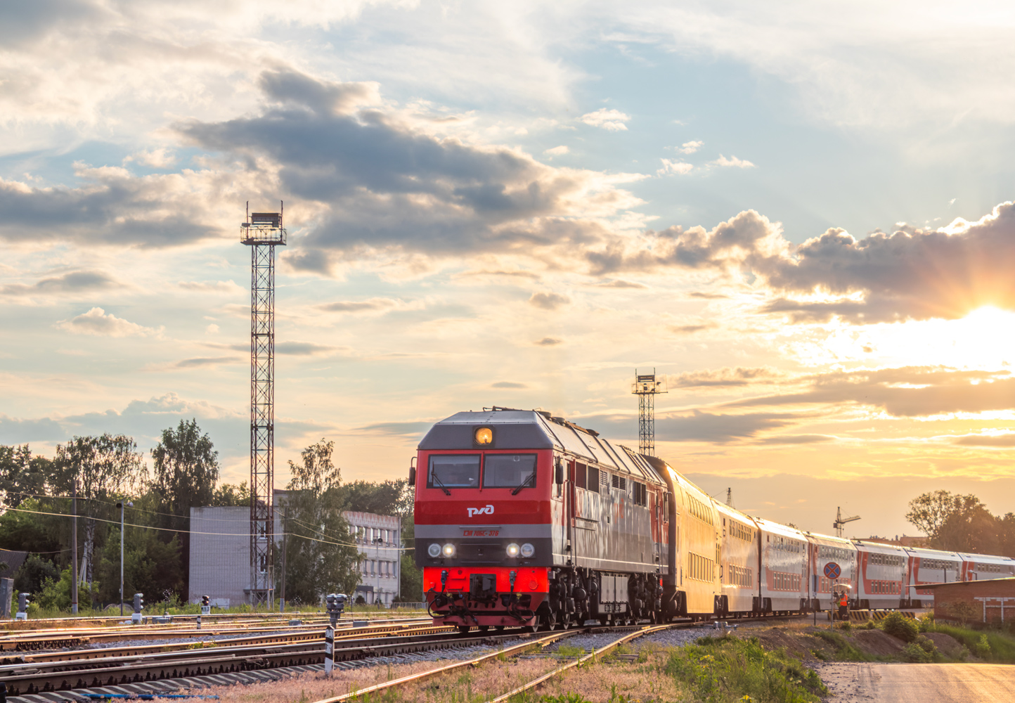 ТЭП70БС-376