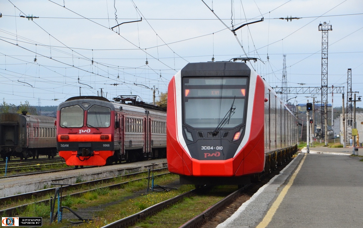 ЭД4М-0068; ЭС104-010